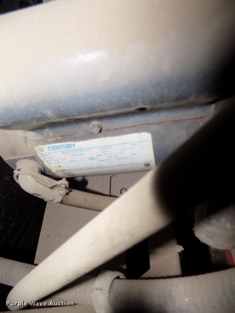 image for item DO9026 Hotsy 811 hot water pressure washer