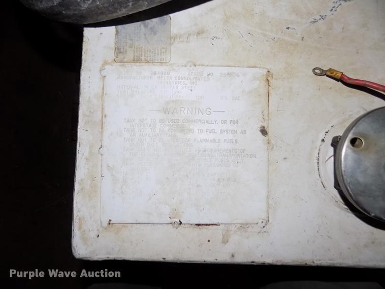 image for item DO9027 (2) fuel tanks