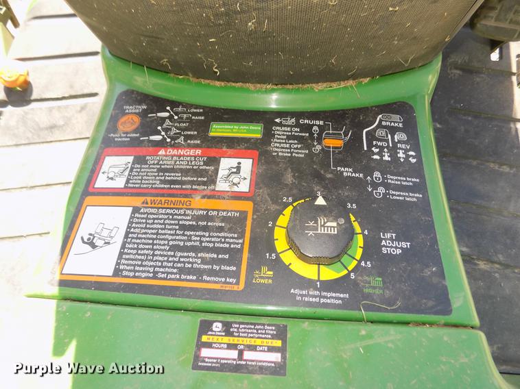 image for item DO9031 2013 John Deere X748 Ultimate lawn mower