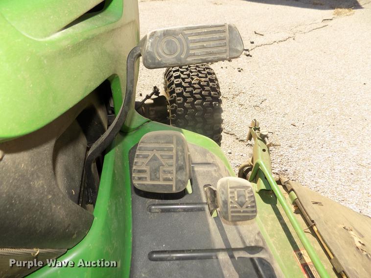 image for item DO9031 2013 John Deere X748 Ultimate lawn mower