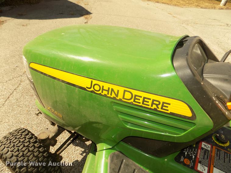 image for item DO9031 2013 John Deere X748 Ultimate lawn mower