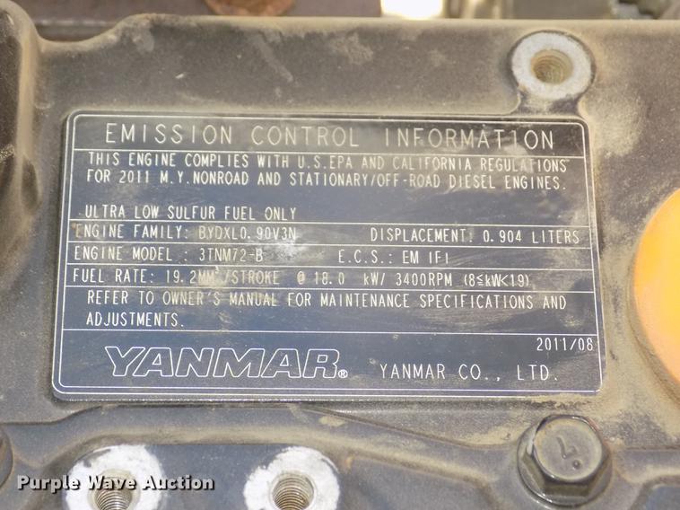 image for item DO9031 2013 John Deere X748 Ultimate lawn mower