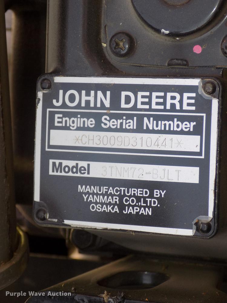 image for item DO9031 2013 John Deere X748 Ultimate lawn mower