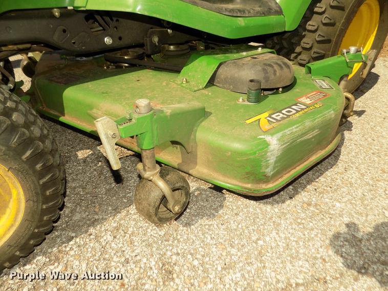image for item DO9031 2013 John Deere X748 Ultimate lawn mower