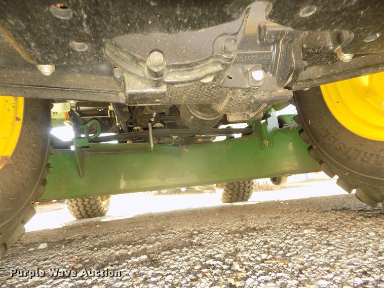 image for item DO9031 2013 John Deere X748 Ultimate lawn mower