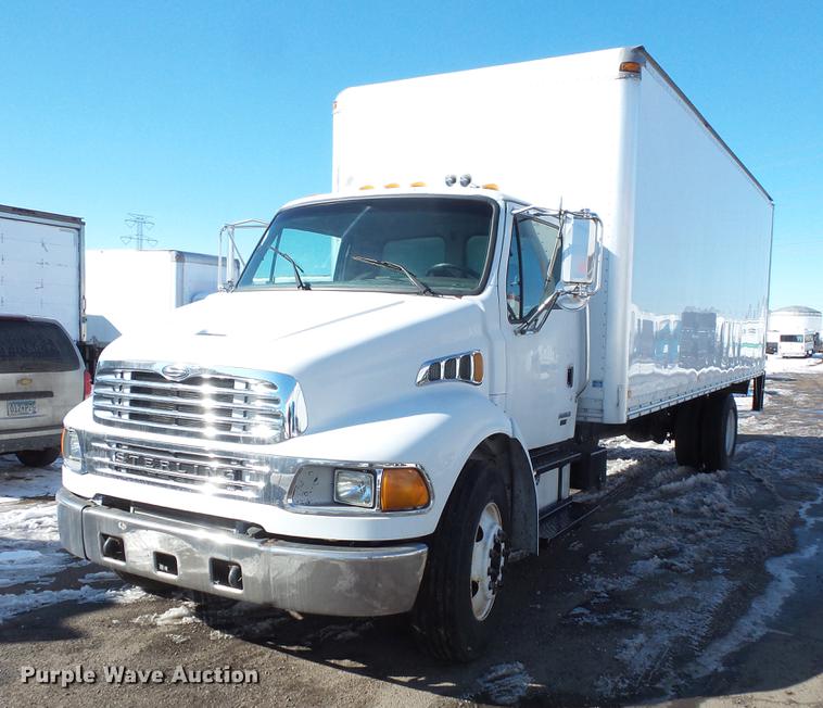 image for item DV9590 2005 Sterling Acterra box truck