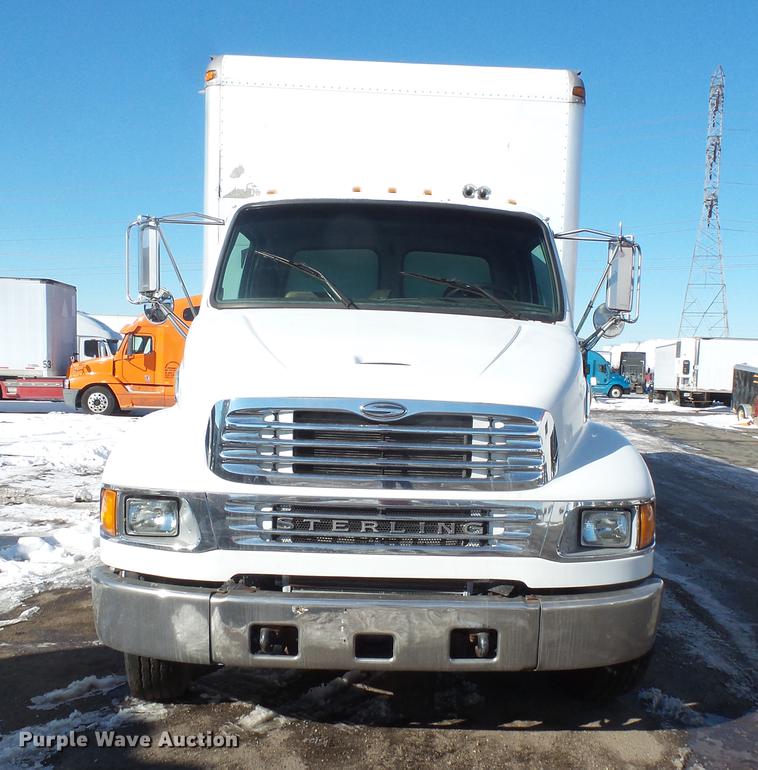 image for item DV9590 2005 Sterling Acterra box truck