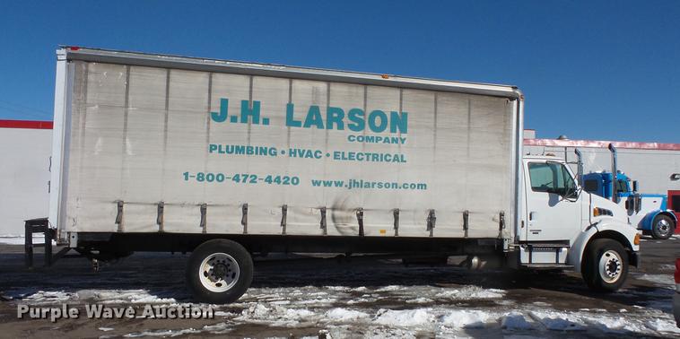 image for item DV9590 2005 Sterling Acterra box truck