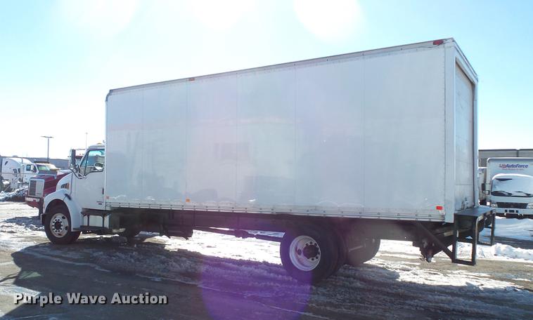 image for item DV9590 2005 Sterling Acterra box truck