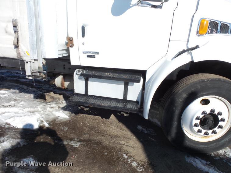 image for item DV9590 2005 Sterling Acterra box truck