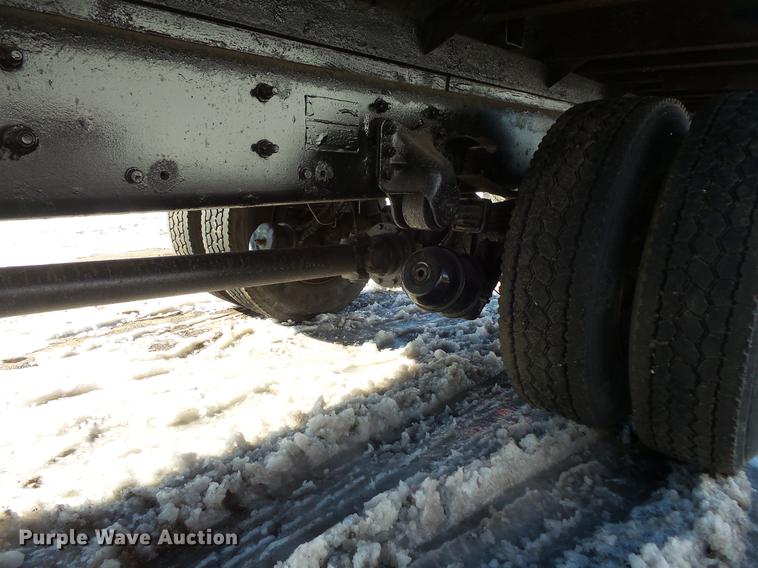 image for item DV9590 2005 Sterling Acterra box truck