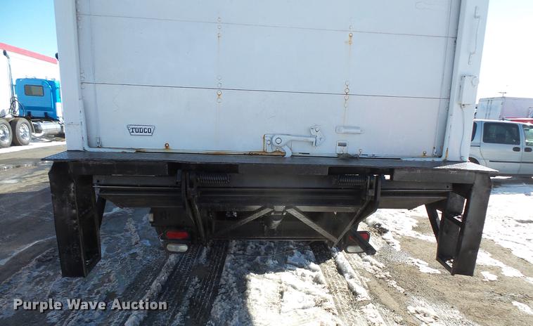 image for item DV9590 2005 Sterling Acterra box truck