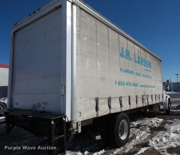 image for item DV9590 2005 Sterling Acterra box truck