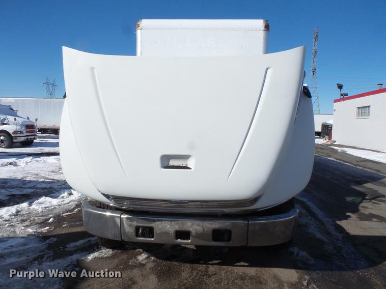 image for item DV9590 2005 Sterling Acterra box truck