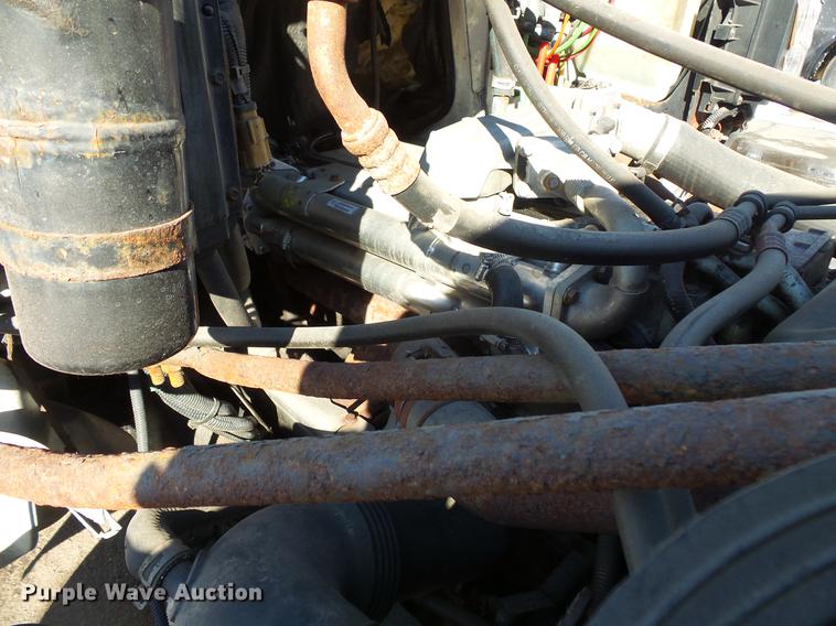 image for item DV9590 2005 Sterling Acterra box truck