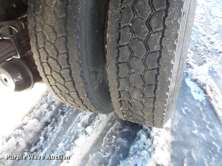 image for item DV9590 2005 Sterling Acterra box truck