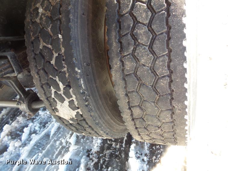 image for item DV9590 2005 Sterling Acterra box truck