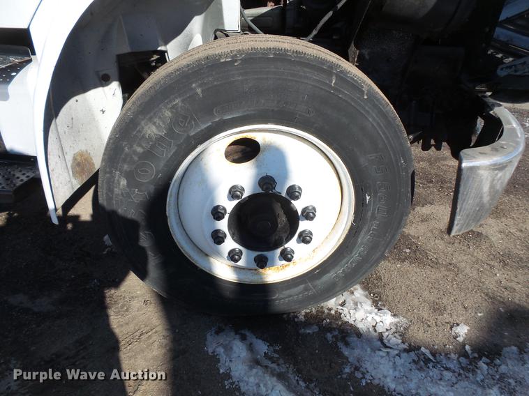 image for item DV9590 2005 Sterling Acterra box truck