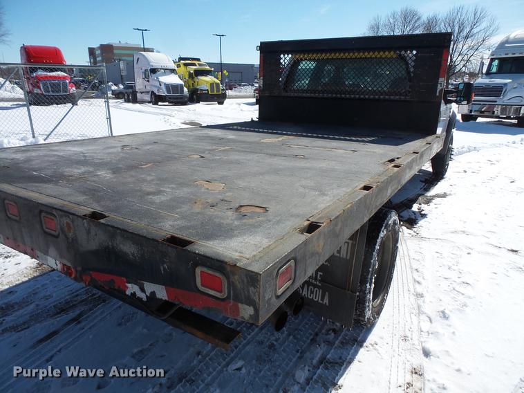 image for item DV9591 2008 Ford F550 Crew Cab flatbed truck
