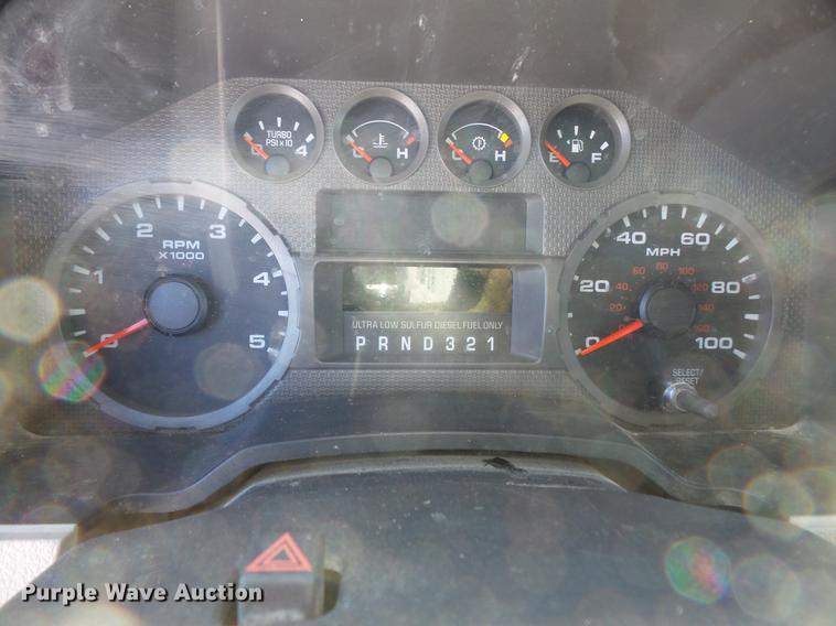 image for item DV9591 2008 Ford F550 Crew Cab flatbed truck