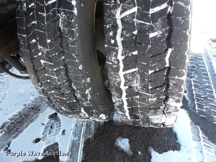 image for item DV9591 2008 Ford F550 Crew Cab flatbed truck