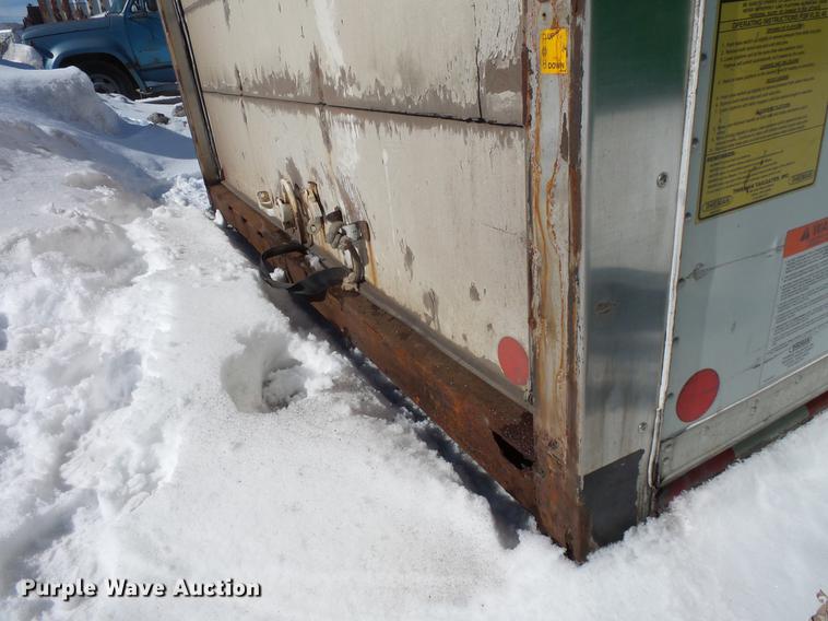 image for item DV9592 2006 Delta-Waseca box bed