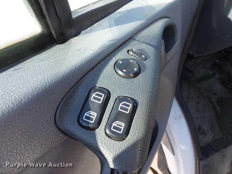 image for item DV9600 2006 Freightliner Sprinter delivery truck