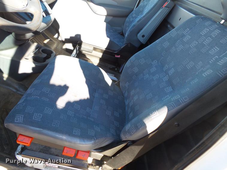 image for item DV9600 2006 Freightliner Sprinter delivery truck