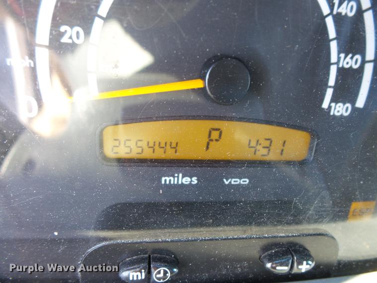 image for item DV9600 2006 Freightliner Sprinter delivery truck