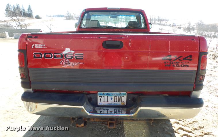 image for item DV9618 2001 Dodge Ram 2500 pickup truck