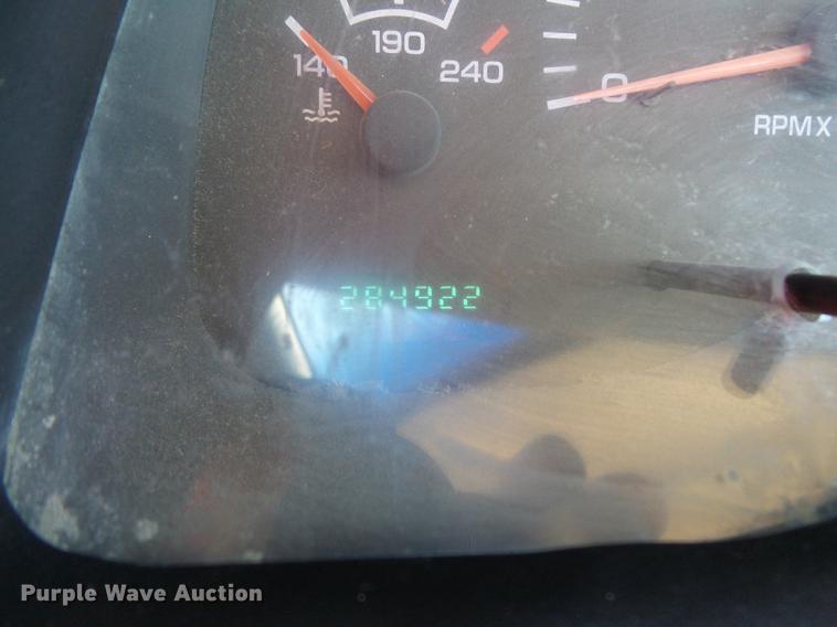 image for item DV9618 2001 Dodge Ram 2500 pickup truck