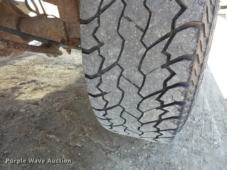 image for item DV9618 2001 Dodge Ram 2500 pickup truck