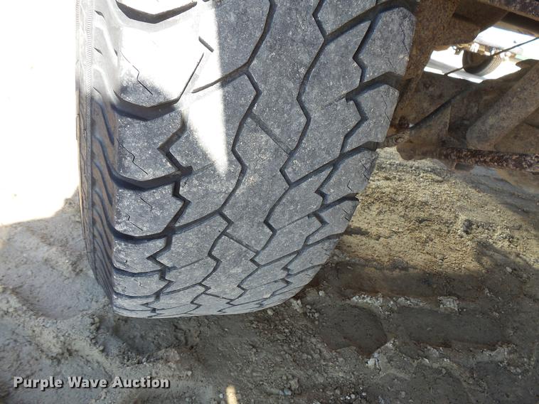 image for item DV9618 2001 Dodge Ram 2500 pickup truck