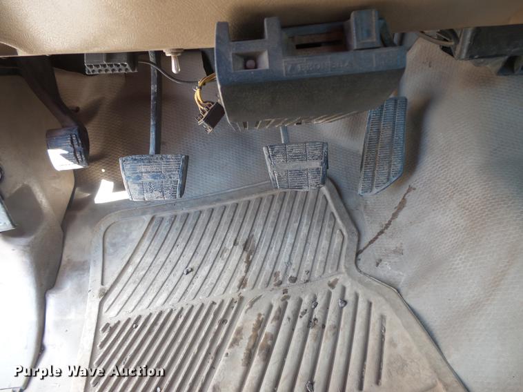 image for item DV9657 1995 Chevrolet 3500 utility bed pickup truck