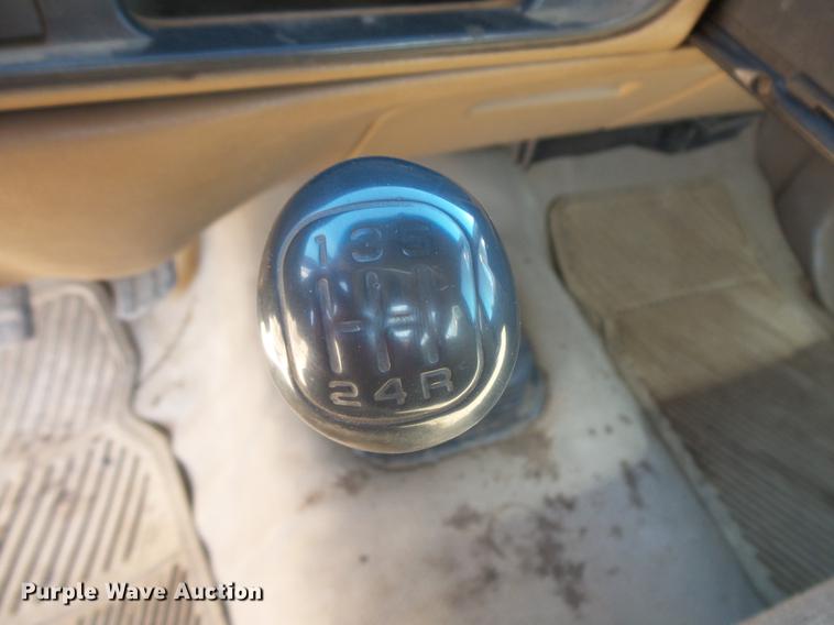 image for item DV9657 1995 Chevrolet 3500 utility bed pickup truck