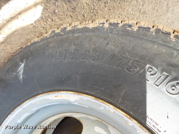 image for item DV9657 1995 Chevrolet 3500 utility bed pickup truck