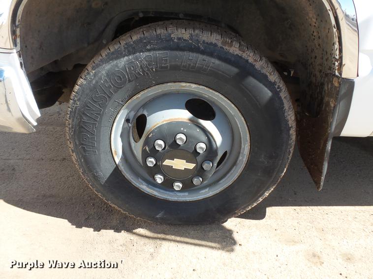 image for item DV9657 1995 Chevrolet 3500 utility bed pickup truck