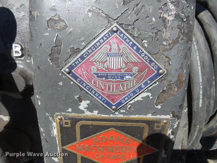 image for item DV9658 Cincinnati metal lathe