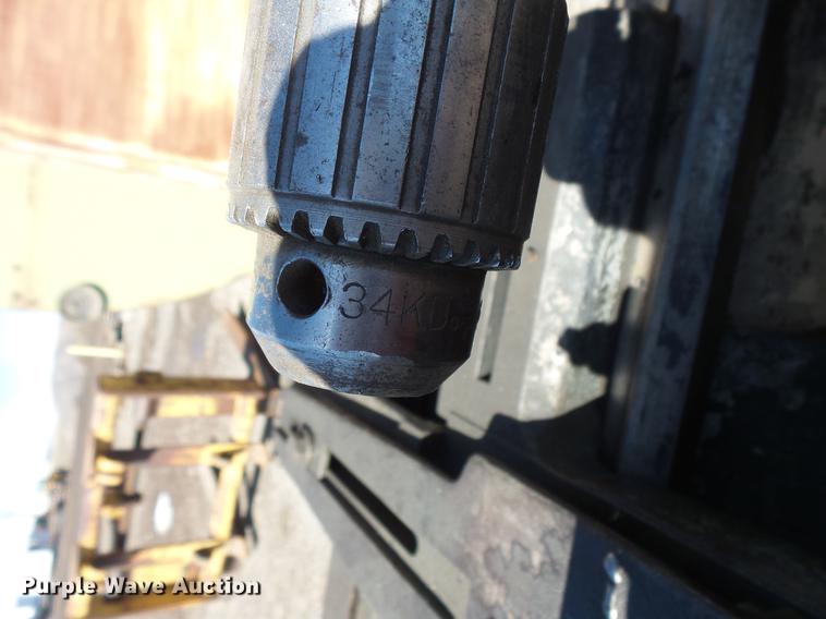 image for item DV9658 Cincinnati metal lathe