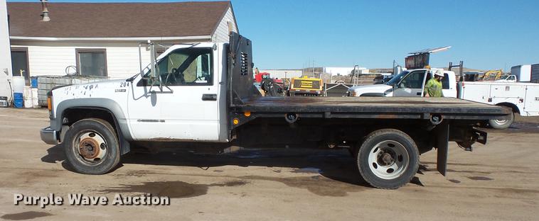 image for item DV9666 1997 Chevrolet 3500 flatbed pickup truck