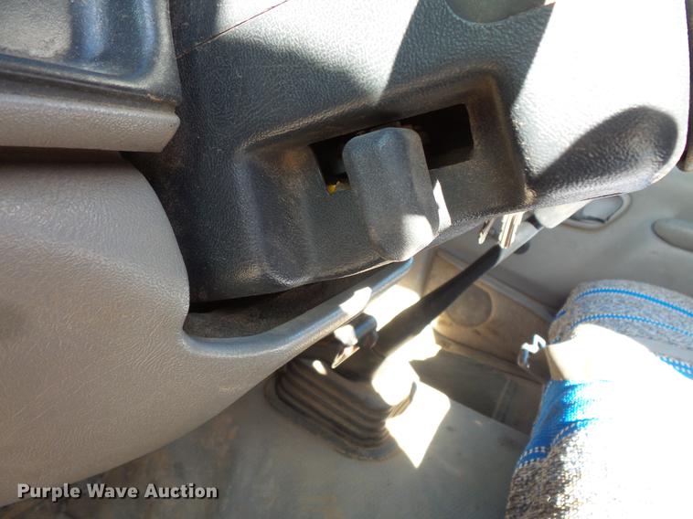 image for item DV9666 1997 Chevrolet 3500 flatbed pickup truck