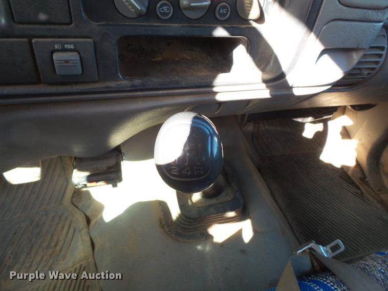 image for item DV9666 1997 Chevrolet 3500 flatbed pickup truck