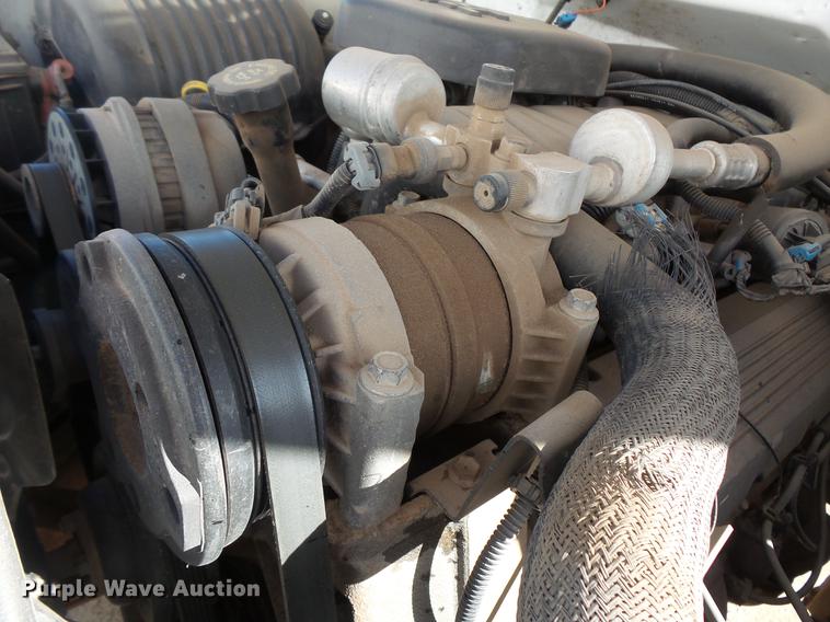 image for item DV9666 1997 Chevrolet 3500 flatbed pickup truck