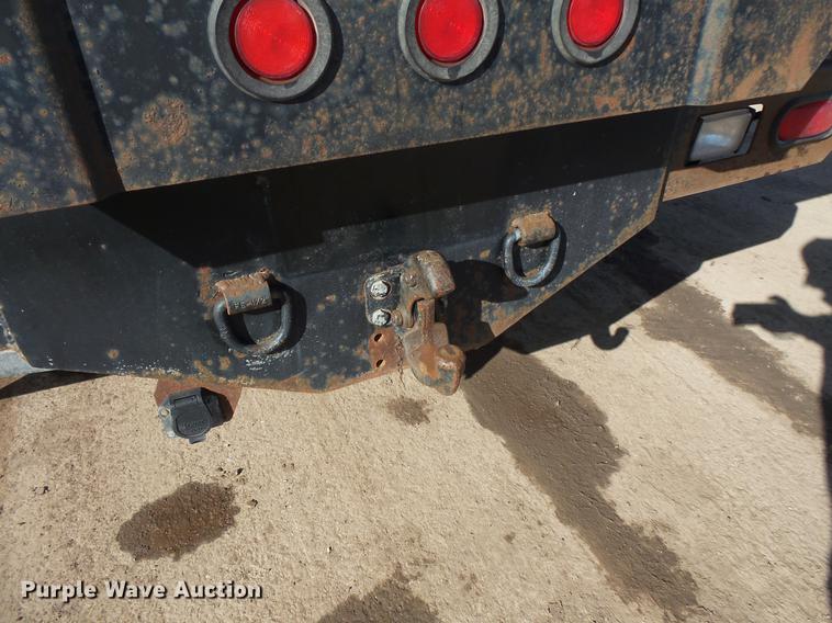 image for item DV9666 1997 Chevrolet 3500 flatbed pickup truck