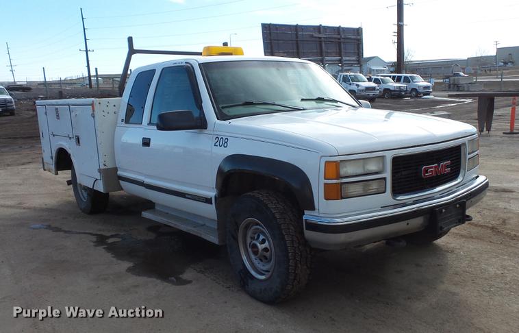image for item DV9667 1998 GMC Sierra 2500 Ext. Cab utility bed pickup truck