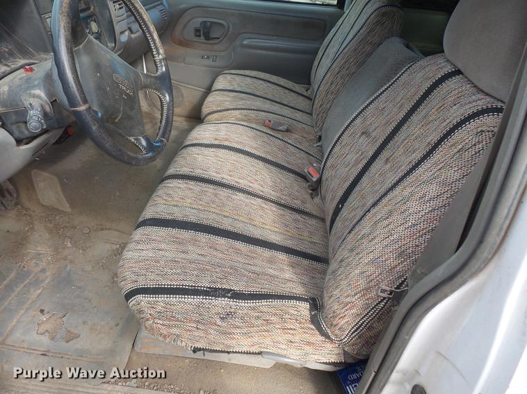 image for item DV9667 1998 GMC Sierra 2500 Ext. Cab utility bed pickup truck