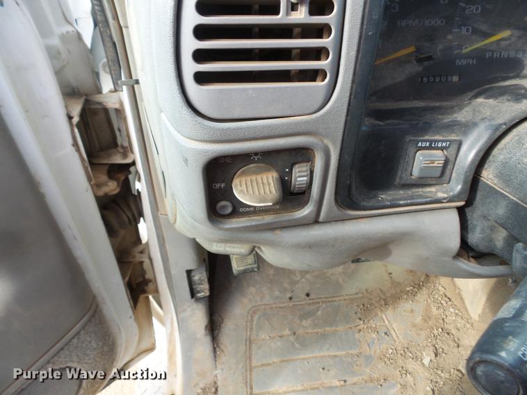 image for item DV9667 1998 GMC Sierra 2500 Ext. Cab utility bed pickup truck