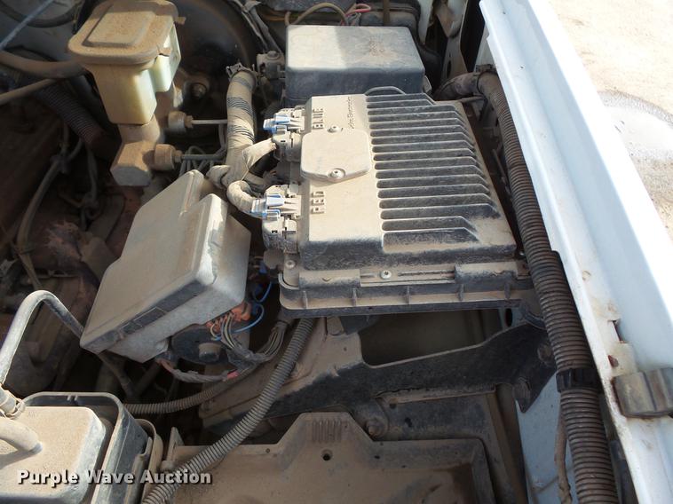 image for item DV9667 1998 GMC Sierra 2500 Ext. Cab utility bed pickup truck