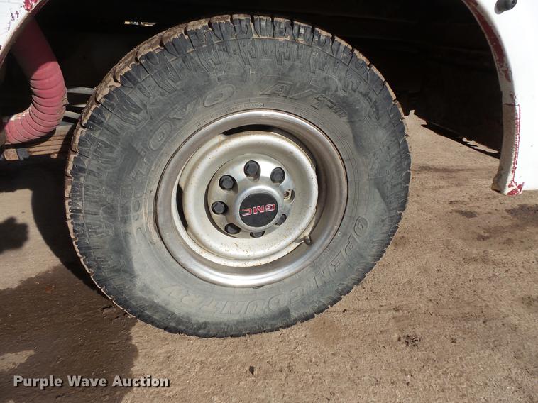 image for item DV9667 1998 GMC Sierra 2500 Ext. Cab utility bed pickup truck