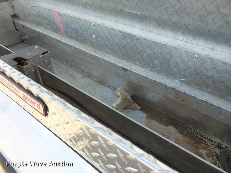 image for item DV9668 2001 Chevrolet Silverado 2500HD Ext. Cab pickup truck